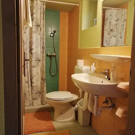 Quarto em Acomodações Particulares Szőlősi Diófa *